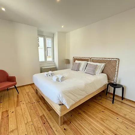 Spacious 3-bedroom In Estoril- Apartment Estoril