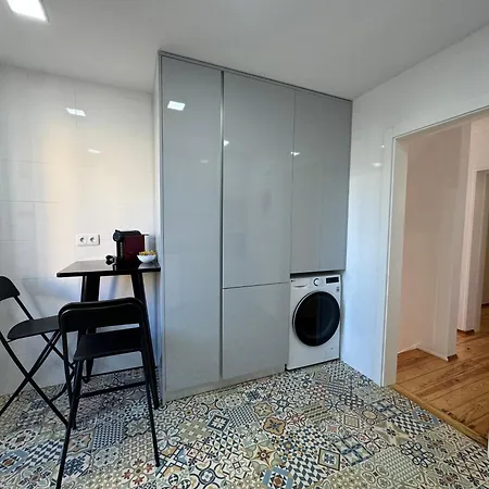 Spacious 3-bedroom In Estoril- Apartment Estoril